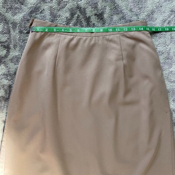 Burberry Vintage A-Line Skirt - Picture 7 of 10